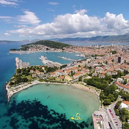 With Wifi - 18336 Apartment